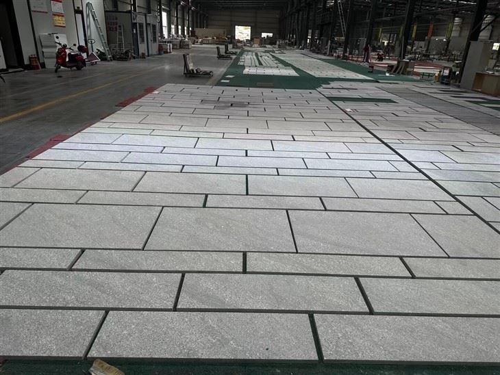 dry lay grey granite
